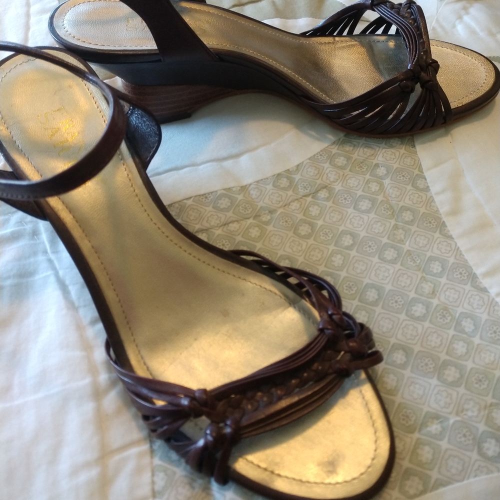 Brown strap shoes, size 8m.